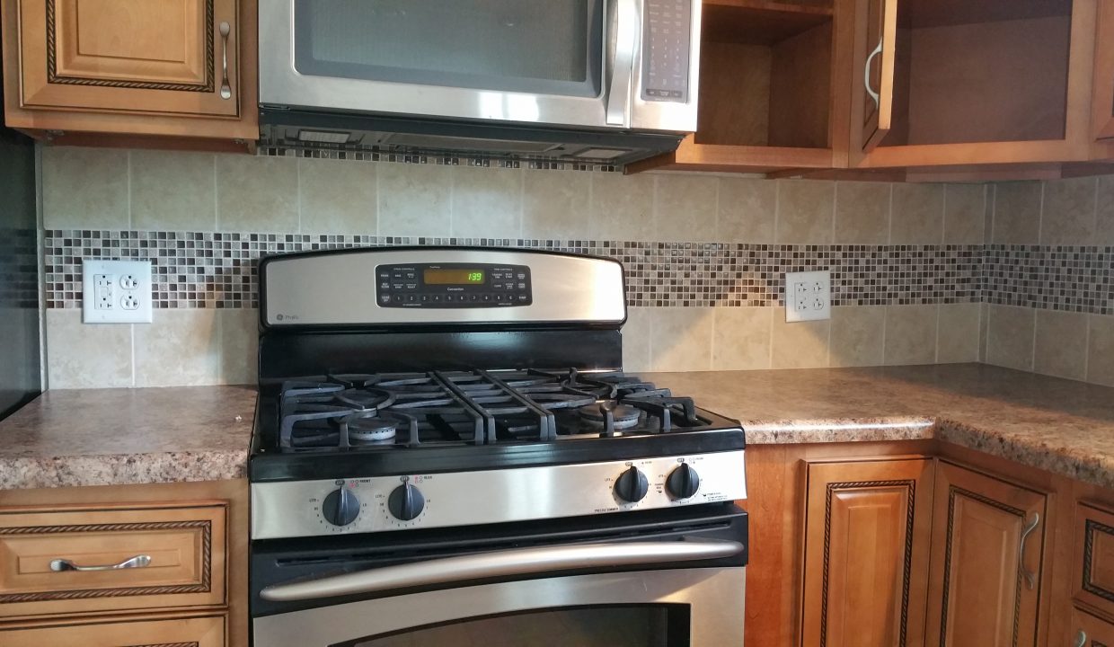 800 Silver Stove Microwave